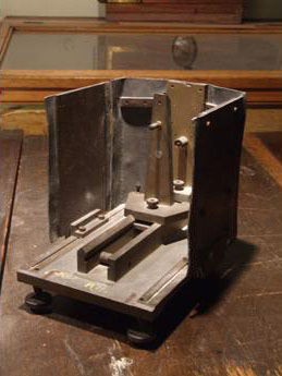 X-ray camera used by William Astbury and Florence Bell